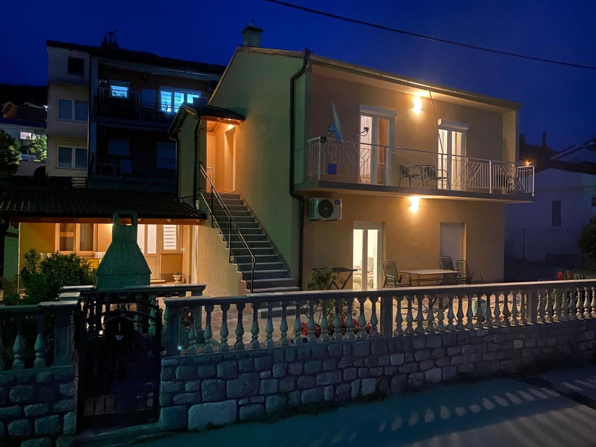 Lana 2 Apartman Zengg Szoba fotó